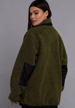 Sherpa Fleece Jacket - Khaki / Black - Women'S