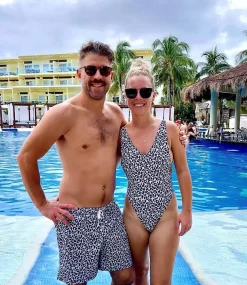 Snow Leopard Men'S Swim Shorts